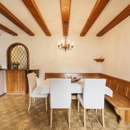 Hoferwirt Apartmán *